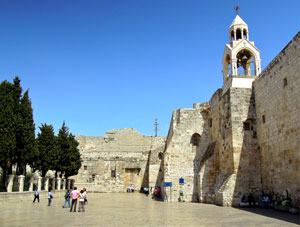 walking-distance-nativity-church